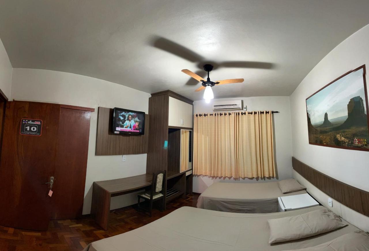 Marca Hotel Medianeira Экстерьер фото